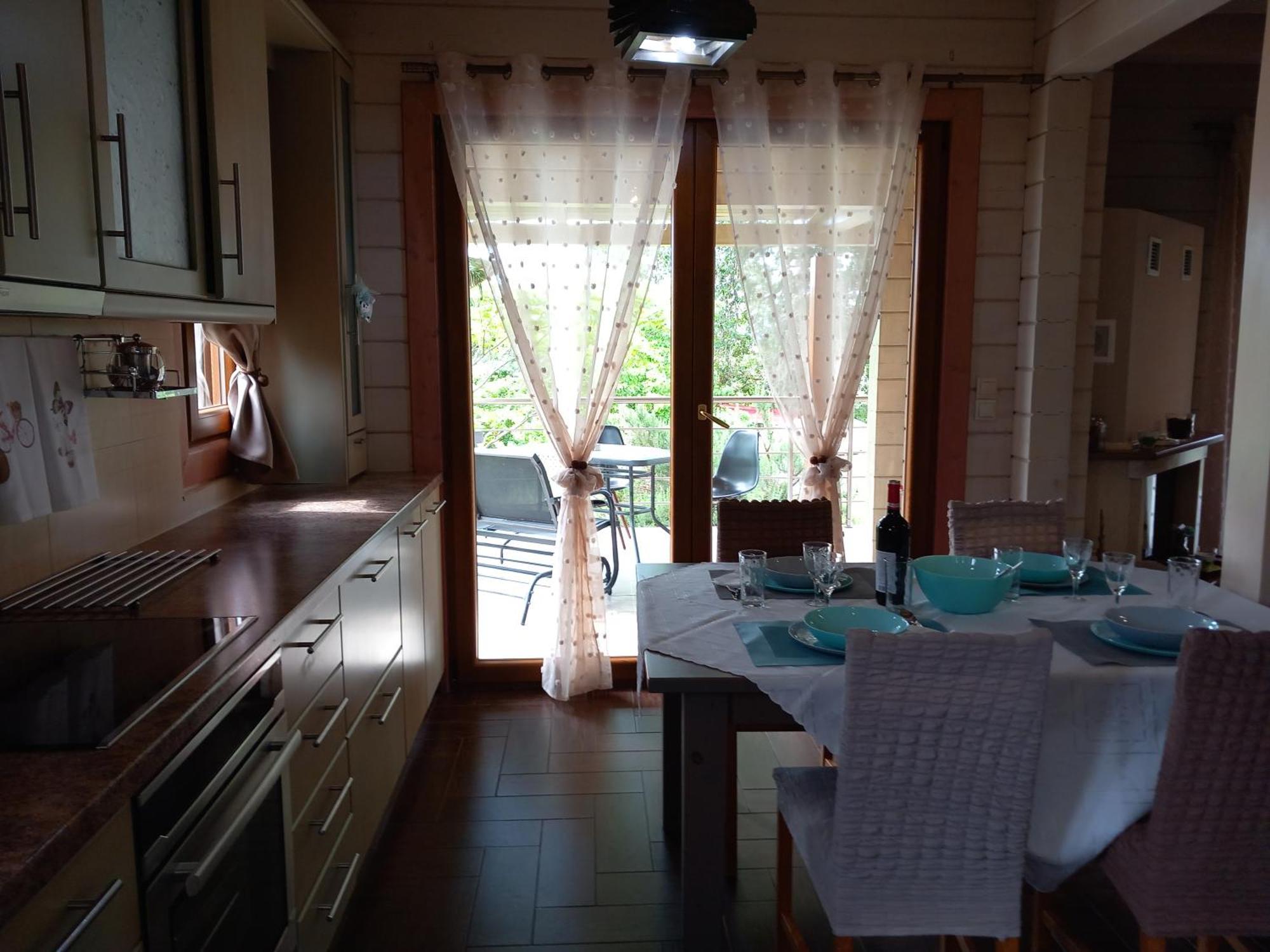 Wooden House * Preveza