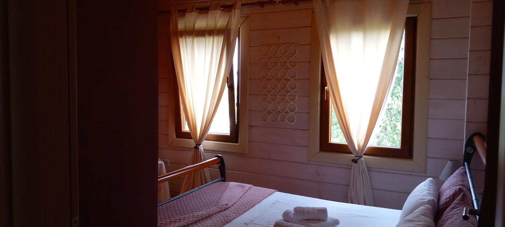Ferienhaus Wooden House *